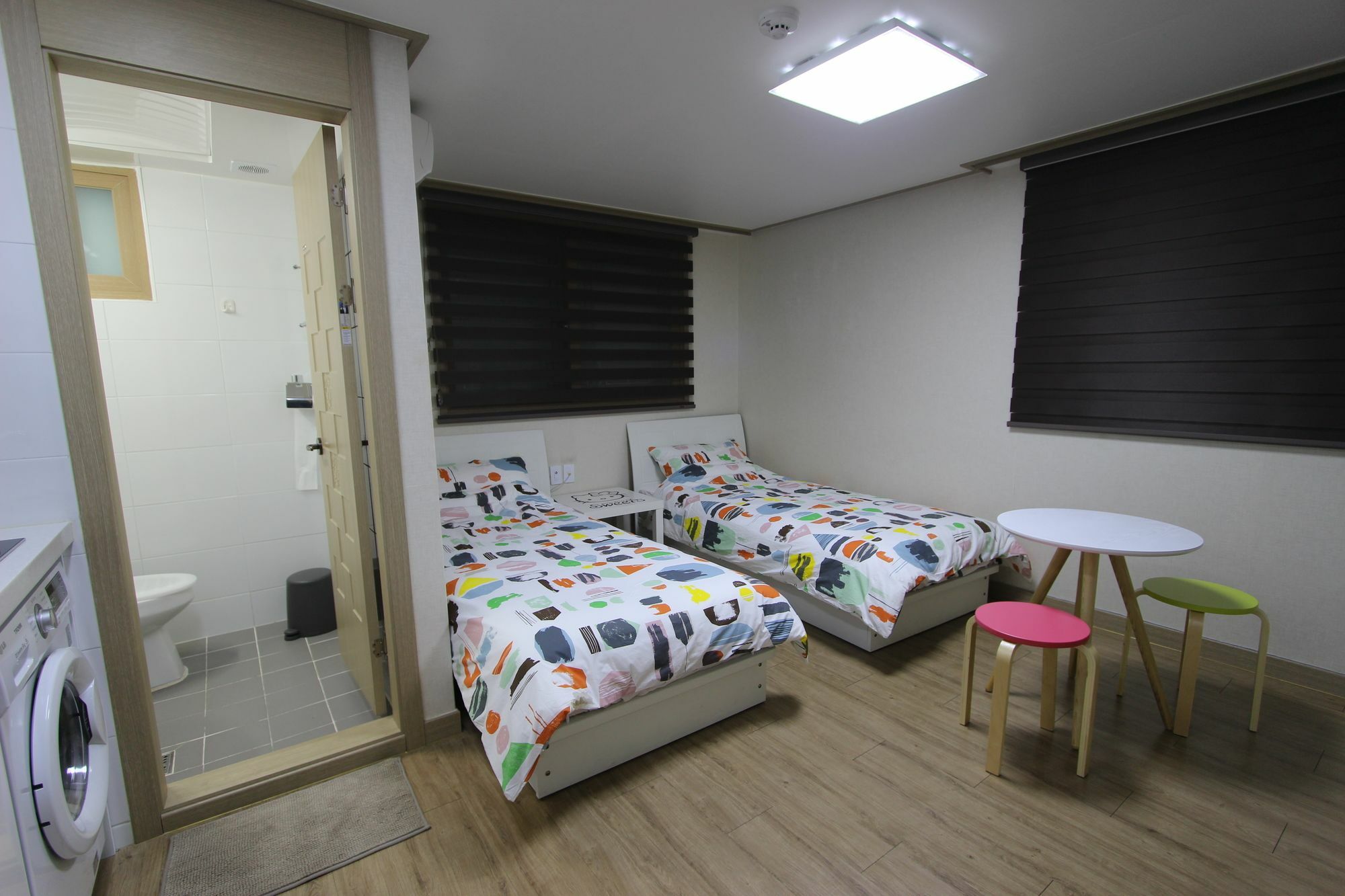 Bunk Guesthouse Hongdae2 Seoul Exteriör bild